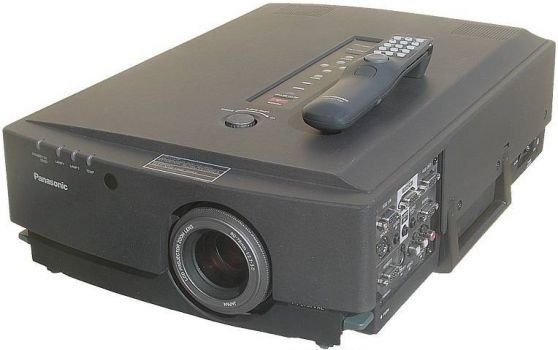 Bild Panasonic PT L797PWU