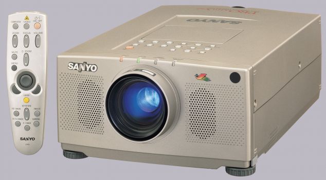 Bild Sanyo PLC XP18E