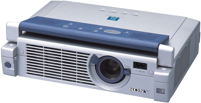 Bild Sony VPL CS4